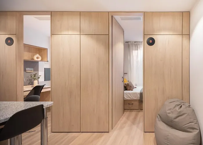 아파트호텔 Stephouse Tarradellas 3*